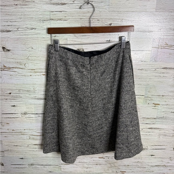Banana Republic A-Line gray Wool Skirt with pockets size 4 - Picture 6 of 7